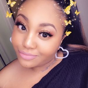 Meet your Posher, Tamia